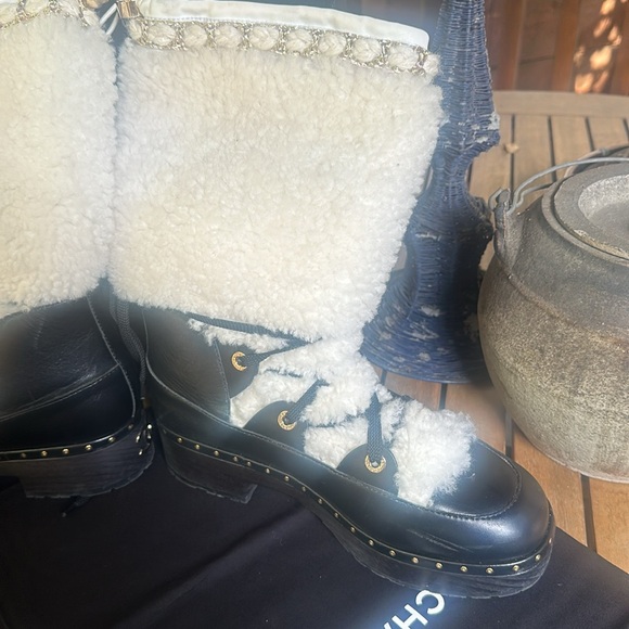 CHANEL Shearling Chain Studded CC High Boots - Picture 3 of 16